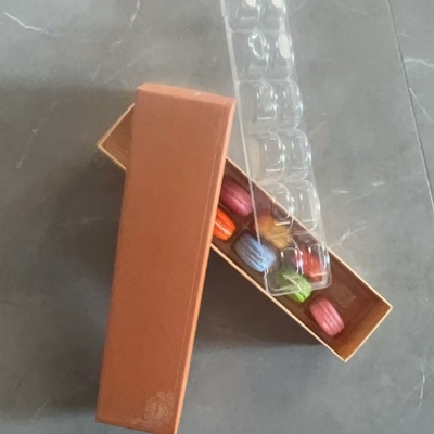 Vierkante cake verpakkingsdoos papier macaron donut mousse dessert bakken wit karton papier chocolade macaron doos