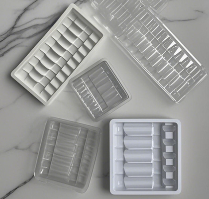 10 ml 10 stuks orale vloeibare porseleinen witte bak fabrikanten leveren orale vloeibare inwendige bak transparante blister plastic inwendige bak