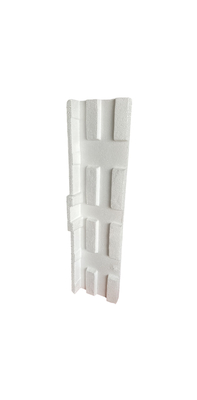 Het is een gebruikelijk verpakkingsmateriaal, gemaakt van polystyreen en andere schuimplastiek.