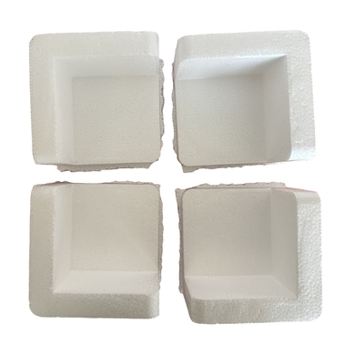 EPS (Expanded Polystyrene) schuim Hoekbeschermer Op maat gemaakte Fragile Electronic Products Rechthoekbescherming voor ramen en deuren