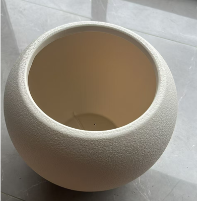 HDPE Round Green Ivy Flower Pot with Thickened Imitation Ceramic Design and Multiple Sizes