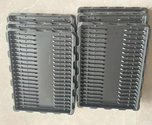Gepersonaliseerde zwarte PS antistatische blistertray voor elektronische componenten en lithiumbatterijen